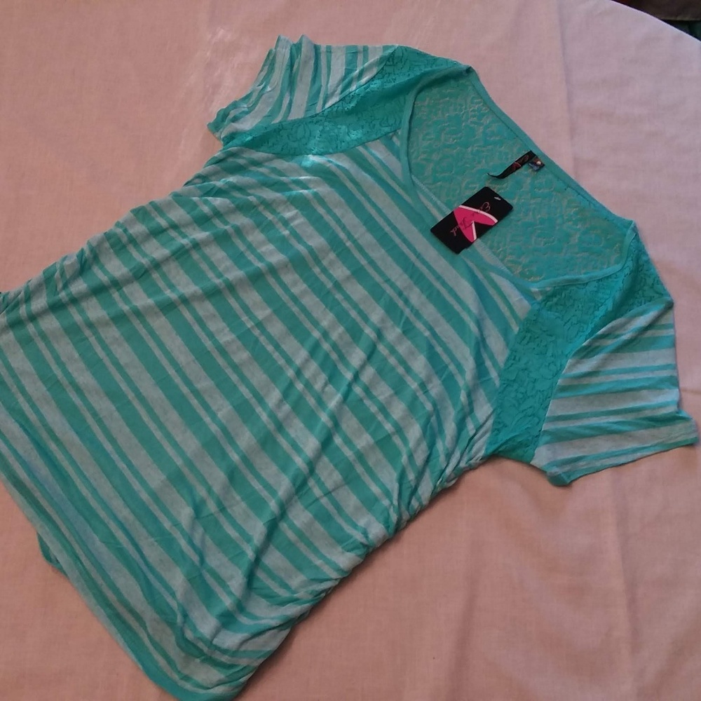 Teal Striped Top with Lace Accents - NWT - 2X